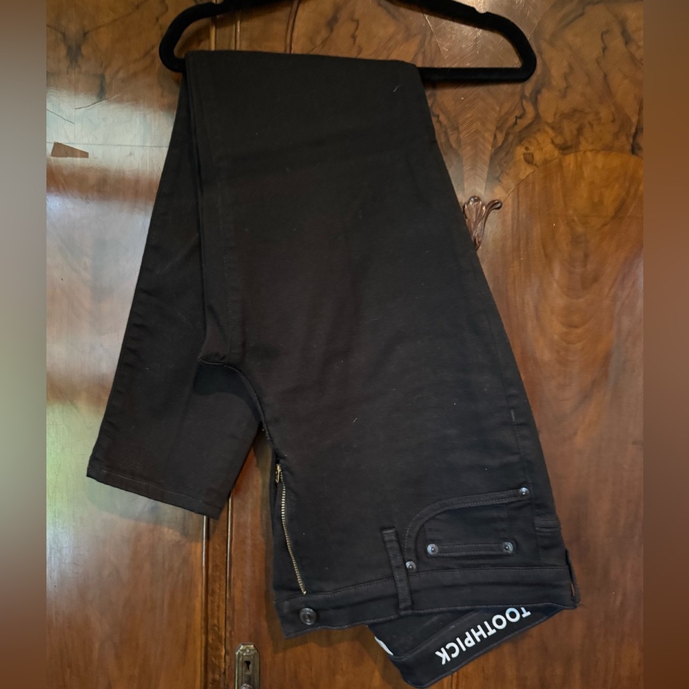 TOOTHPICK Women’s Black Jean size 31